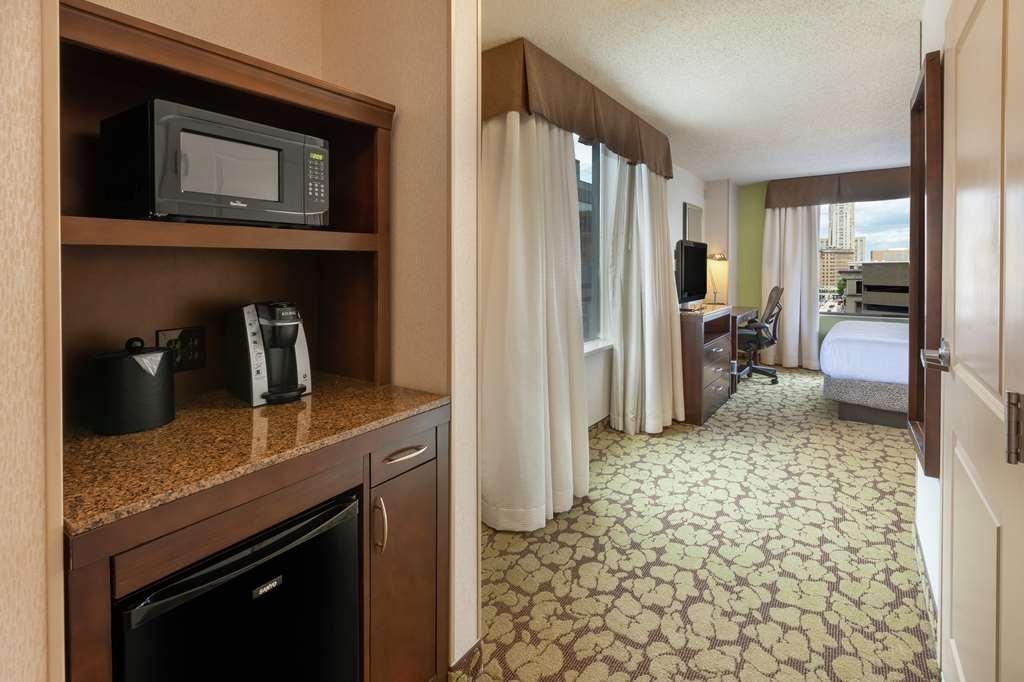 Hilton Garden Inn Pittsburgh University Place Rom bilde